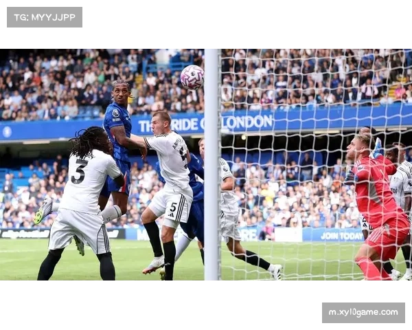 英超VAR系统优化进行时 平衡比赛流畅与判罚准确